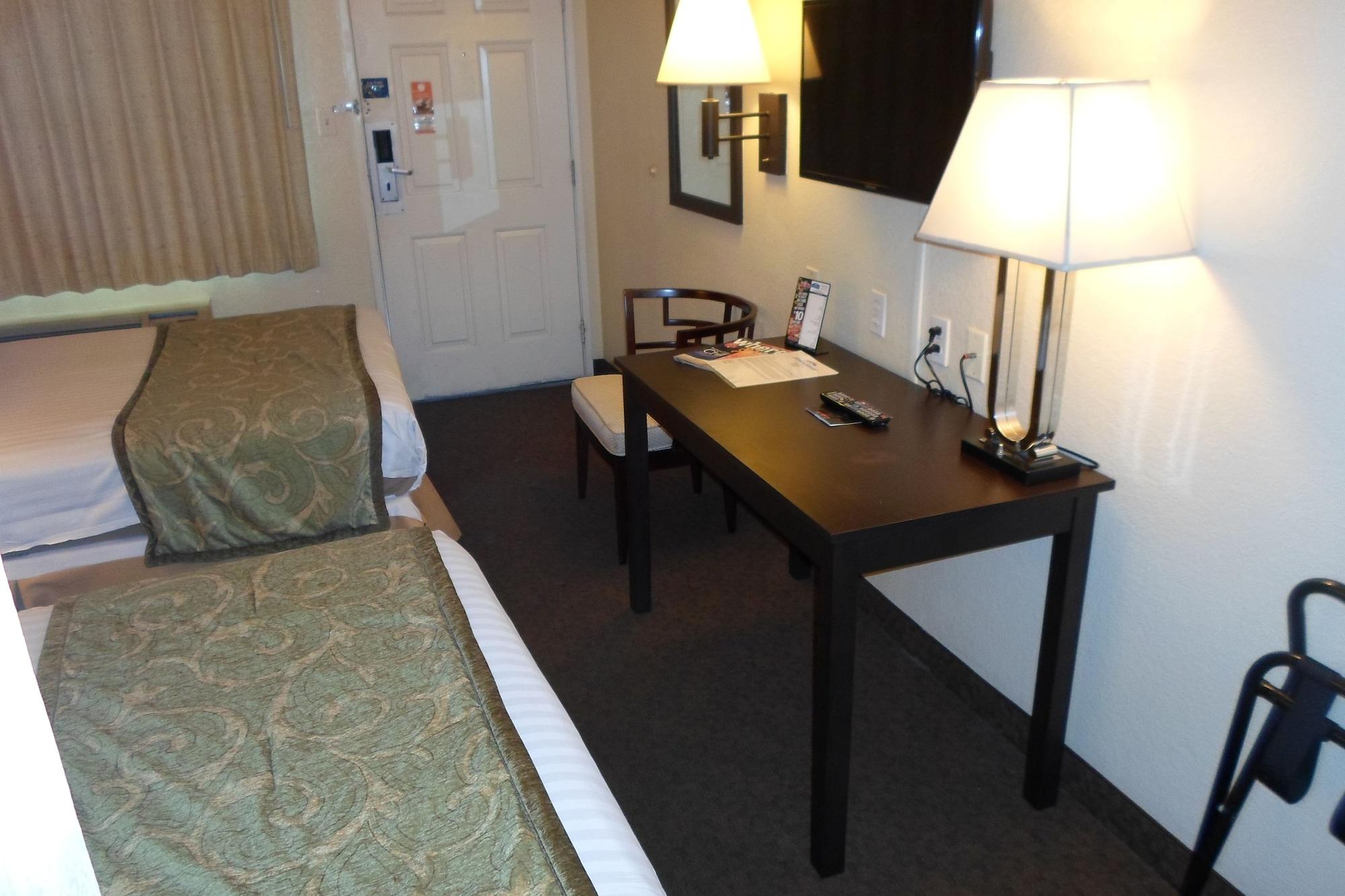 Howard Johnson By Wyndham Las Vegas Near The Strip Exterior foto