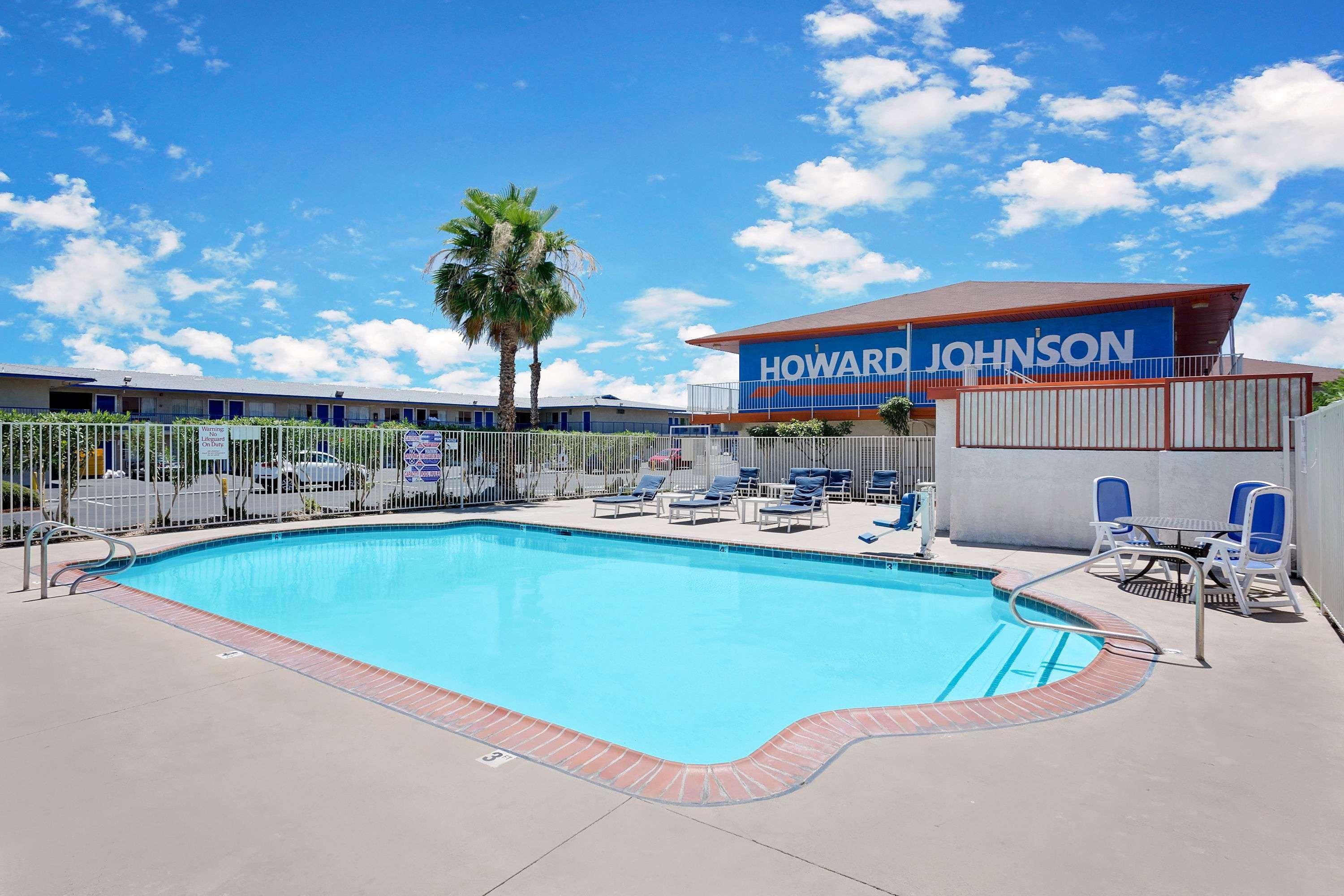 Howard Johnson By Wyndham Las Vegas Near The Strip Exterior foto