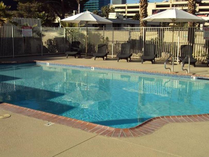 Howard Johnson By Wyndham Las Vegas Near The Strip Exterior foto